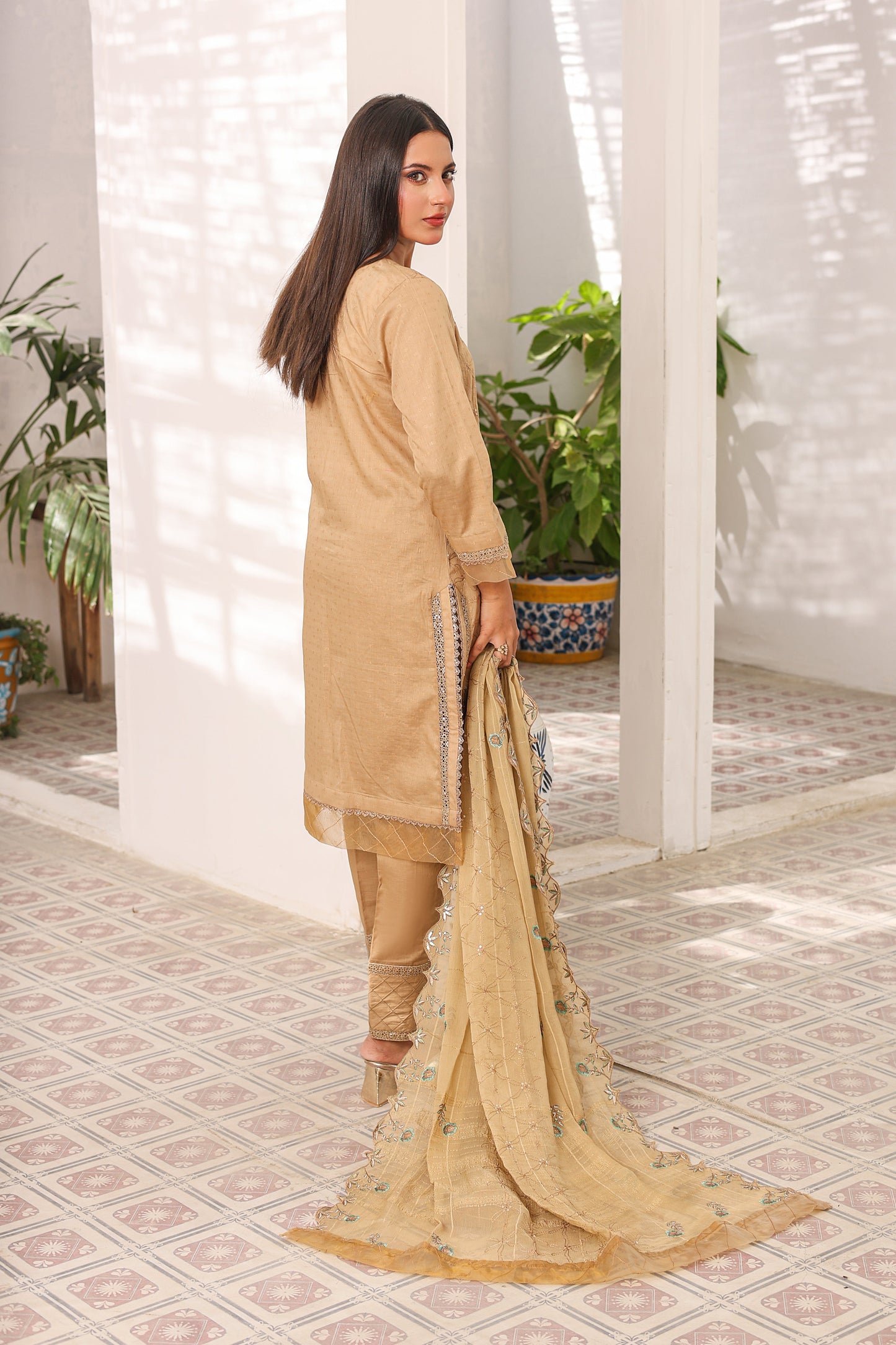 RR — Mahjabeen | 3PC Lawn Suit